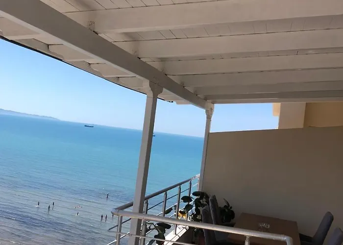 Sea View Apartament *